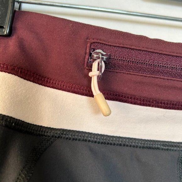 Lululemon Run: Inspire‎ Crop II Deep Coal/ Bordeaux Drama/ Pretty Pink - Picture 4 of 12
